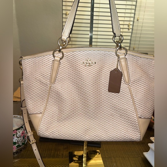 Coach Handbags - Coach Bag